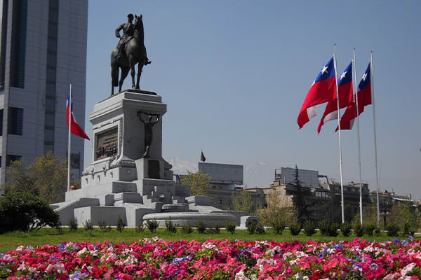 Chile City Tour Statue