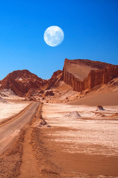 Amphitheatre,Is,Beautiful,Geological,Formation,Of,Moon,Valley,In,Atacama