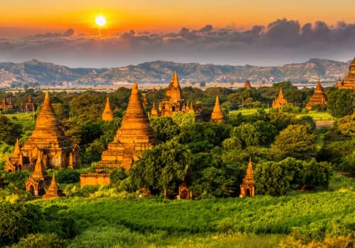 Bagan temples plains